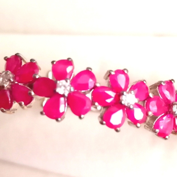 AFRICAN RUBY, CAMBODIAN ZIRCON INSIDE OUT EARRINGS - Picture 8 of 9